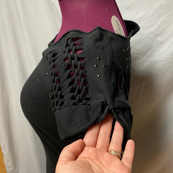 BCBG Maxazaria top - Picture 7 of 9